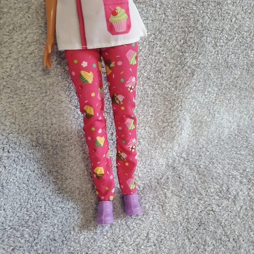 Mattel Barbie I Can Be Anything Pastry Chef Doll‎